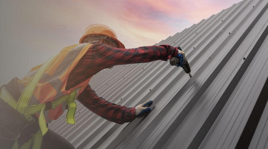 Professional gutter cleaning in East Pembroke, NY